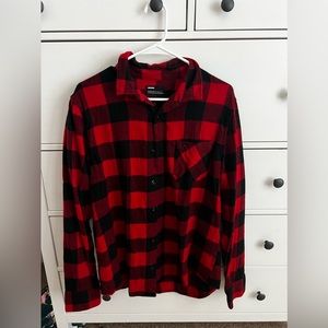 Public opinion flannel size medium